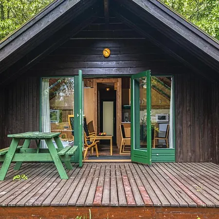 提哈尼俱乐部简易别墅酒店 4* 蒂豪尼