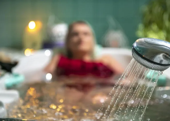 假日公园 提哈尼俱乐部简易别墅酒店 4*