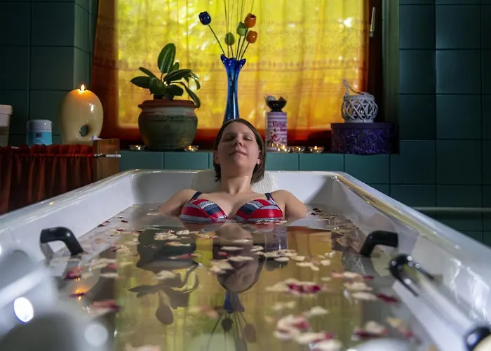 假日公园 提哈尼俱乐部简易别墅酒店