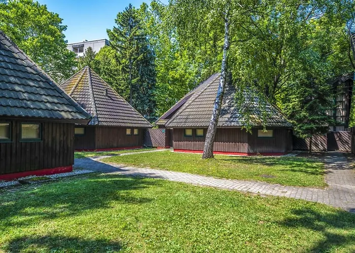 提哈尼俱乐部简易别墅酒店