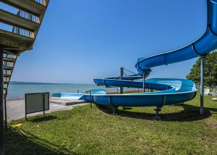 提哈尼俱乐部简易别墅酒店