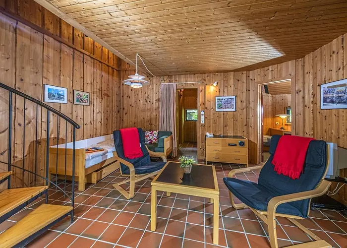 提哈尼俱乐部简易别墅酒店 4* 蒂豪尼